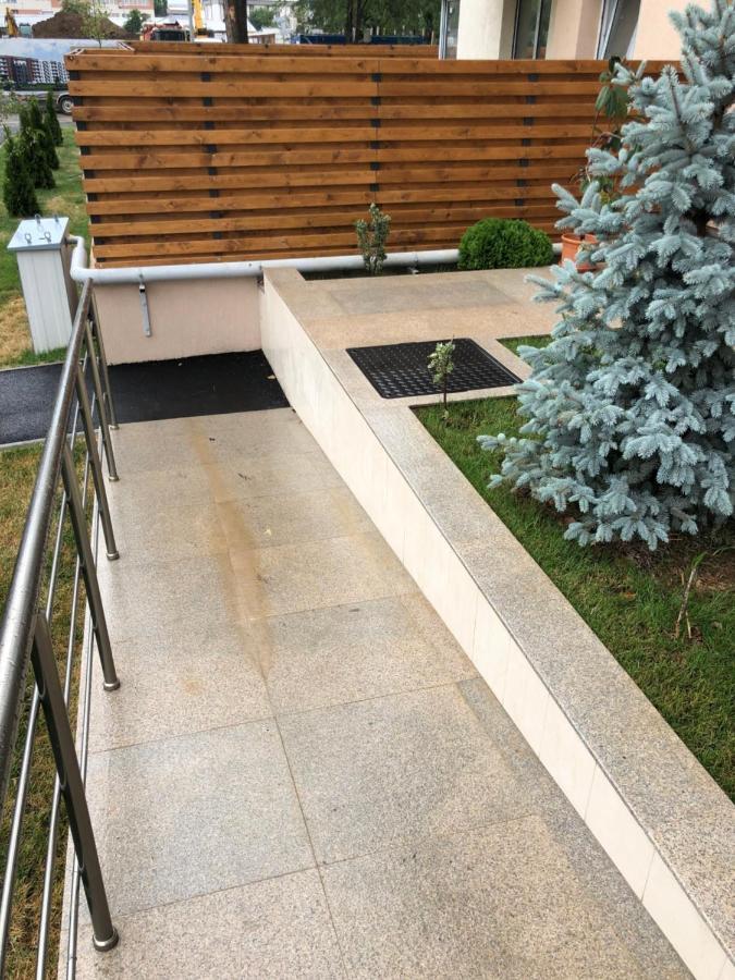 Stylish Westpark 2 Residence Lake View W8 Bucharest Exterior photo